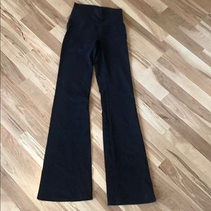 Lululemom Black Yoga Pants
